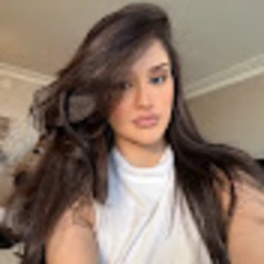 Maryam Alkhalidi مريم الخالدي logo